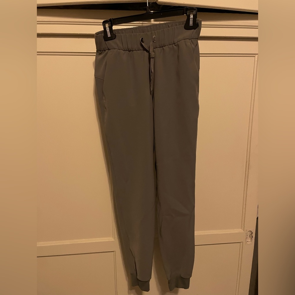 Lululemon joggers